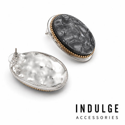 Noir Studs